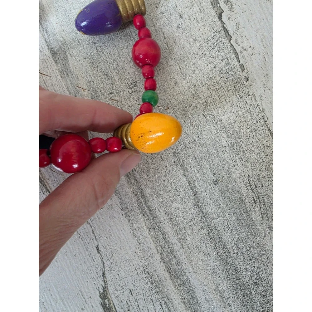 Vintage wooden string light 108